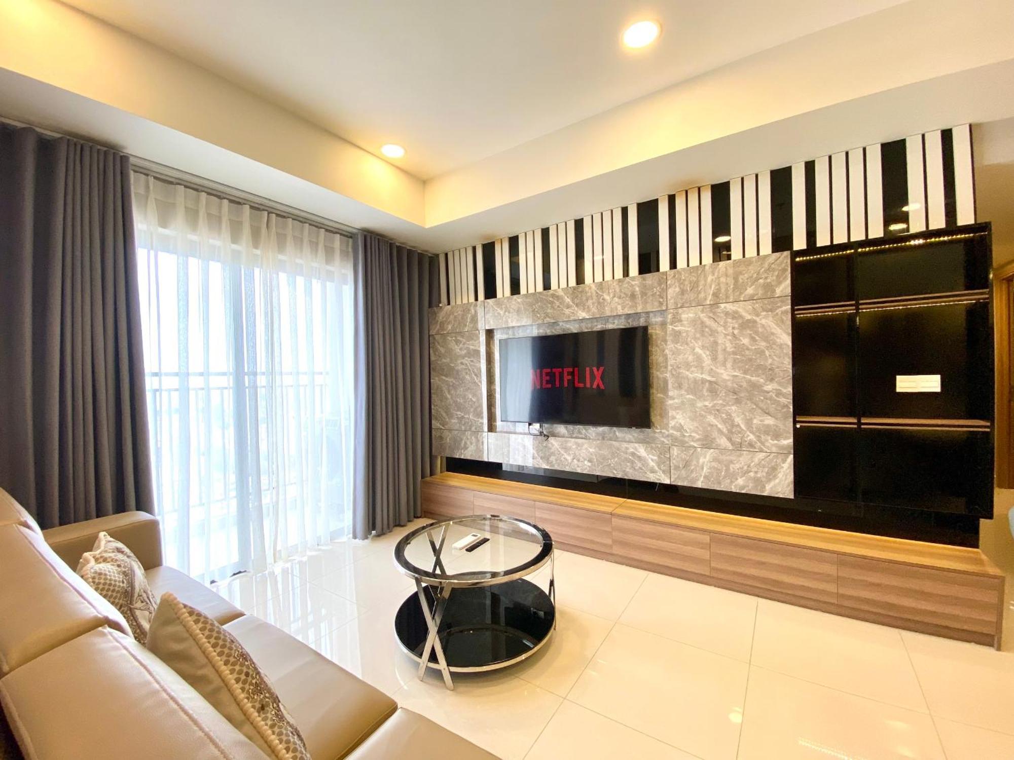 Soho Apt - Luxury Stay, Next To Benthanh Market Хошимин Экстерьер фото